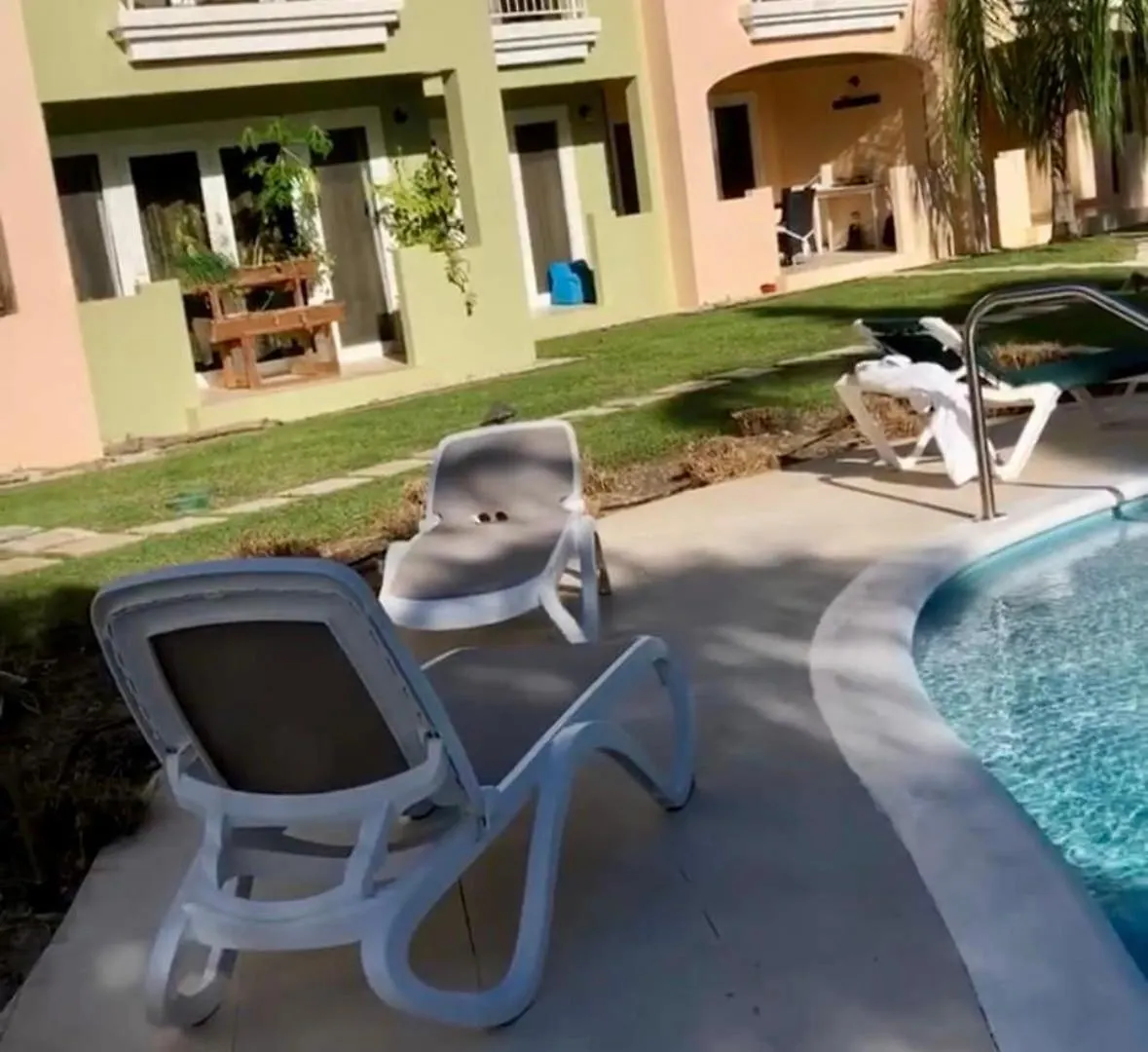 2Bed Modern Condo With Ac, Pool, Rooftop Patio, 5 Min To Beach Christchurch Barbados